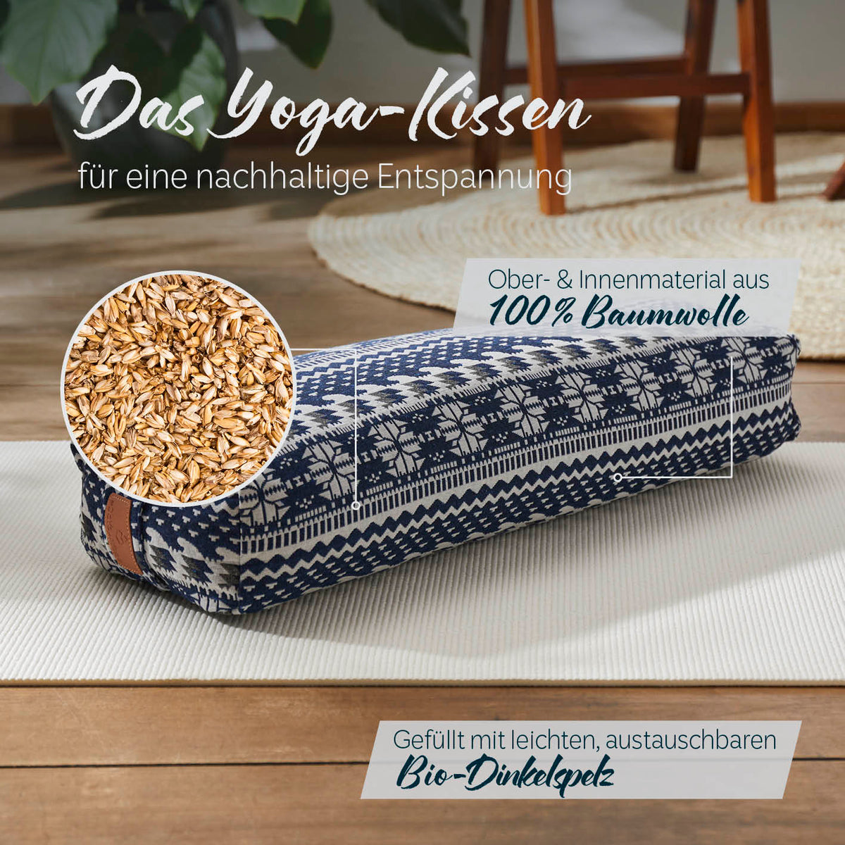 Yoga-Bolster Paravati - gefüllt mit Bio-Dinkelspelz, 67x22x13 cm, Bezug 100% Baumwolle, blau-weiß, nachhaltig und pflegeleicht.