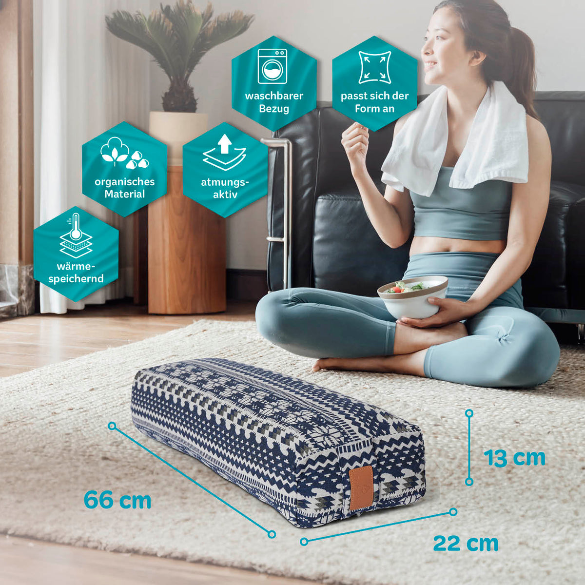 Yoga-Bolster Paravati - gefüllt mit Bio-Dinkelspelz, 67 x 22 x 13 cm, waschbarer Bezug, atmungsaktiv, wärmespeichernd, organisch, passt sich Form an.