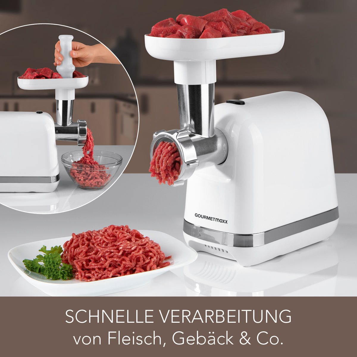 Fleischwolf mit leistungsstarkem Motor für schnelle Verarbeitung von Fleisch und Zubehör zur Wurst- und Hackfleischherstellung.