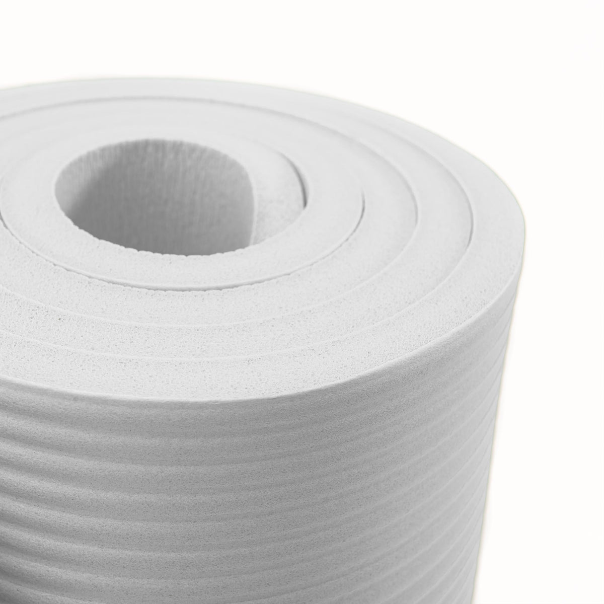 Fitness- & Gymnastikmatte - 183 x 61 x 1,2 cm - Weiß, rutschfest, robust, leicht, mit praktischem Tragegurt für Indoor- & Outdoor-Training.