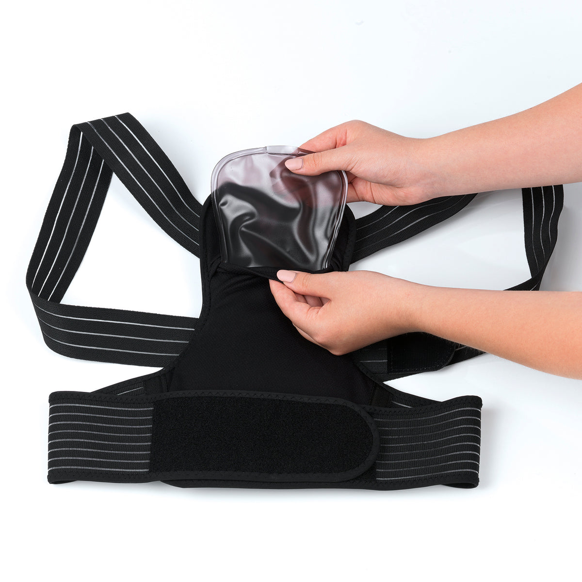Rückenkorrektor mit Gelpad - S/M mit verstellbaren Trägern und integriertem Gelpad zur Haltungskorrektur und Schmerztherapie.