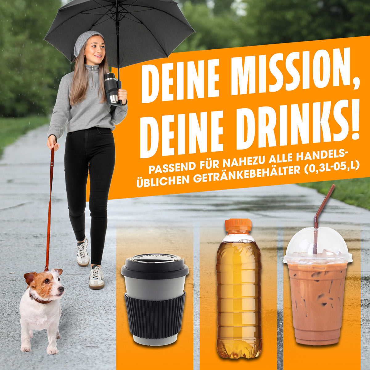 Frau mit Regenschirm mit Getränkehalter geht spazieren, hält Getränk, windfest und wasserabweisend, ideal für Alltag und Stadtbesuche.