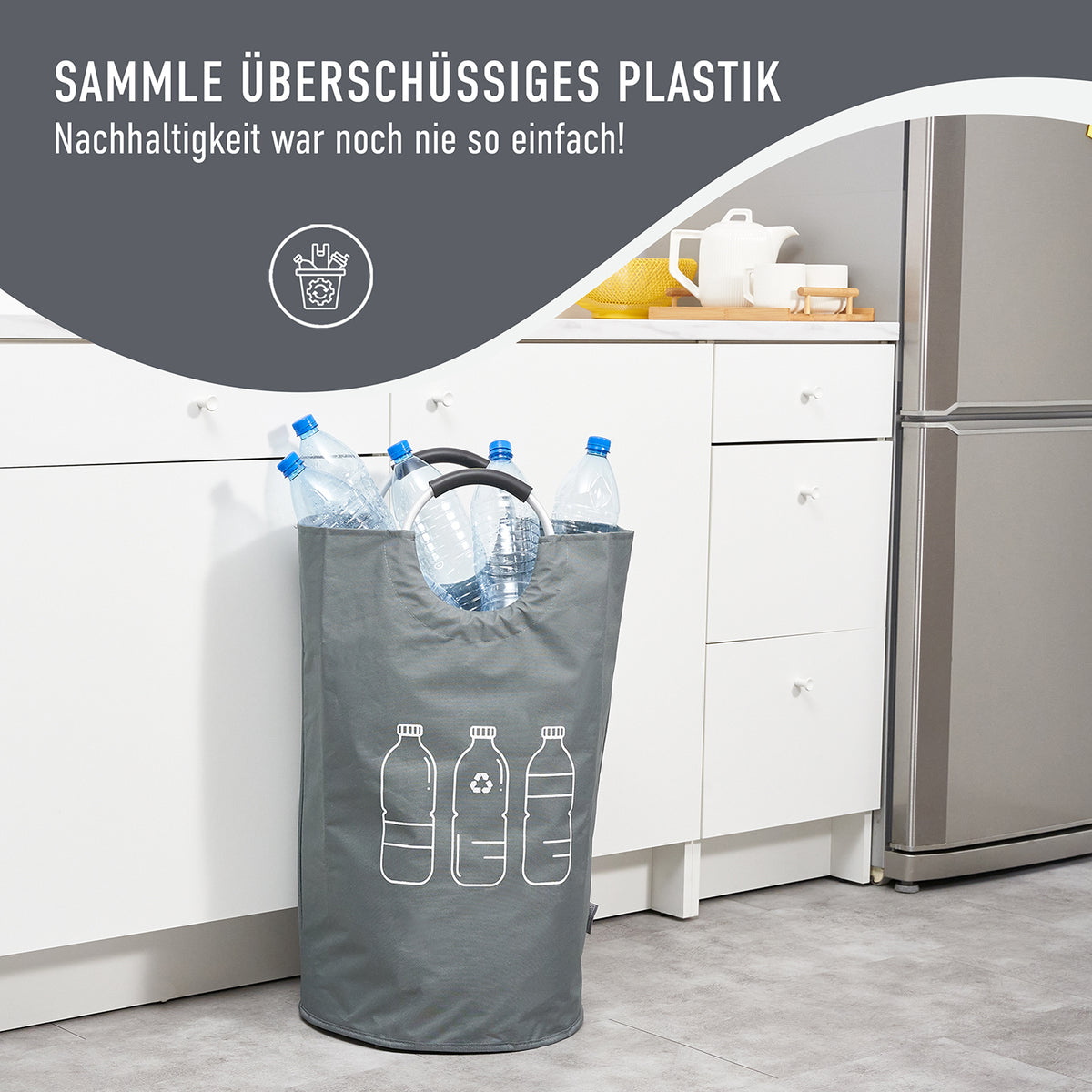 Faltbarer Pfandflaschen Sammelbehälter - Grau, 82 Liter, wasserabweisend, faltbar, mit zwei robusten Henkeln, ideal für Flaschen und Pfanddosen.
