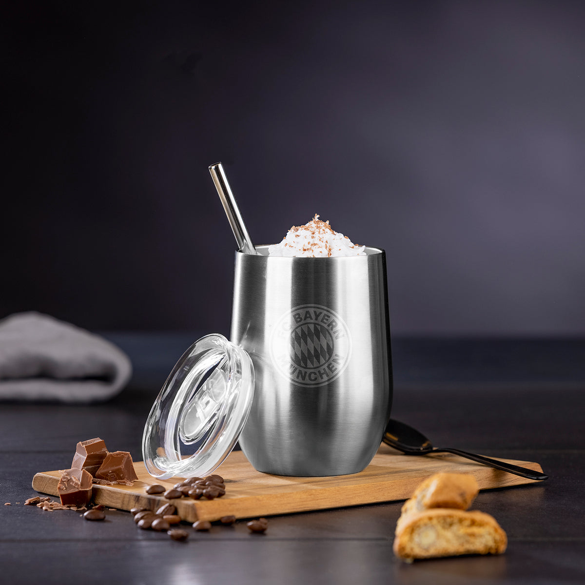 Edelstahl-Getränkebecher inkl. Trinkhalm - 350 ml - 4er-Set, dreifach isoliert, ideal für heiße und kalte Getränke, spülmaschinengeeignet.