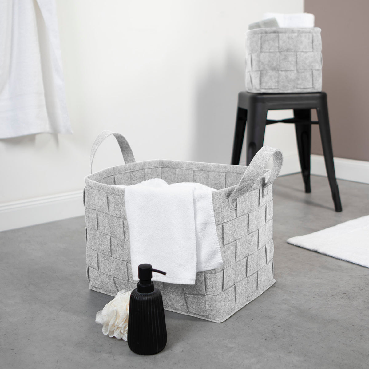 Filz-Aufbewahrungskorb L - 40 x 40 x 40 cm - Hellgrau, moderner, faltbarer Aufbewahrungskorb aus strapazierfähigem Filz im Scandi Style.