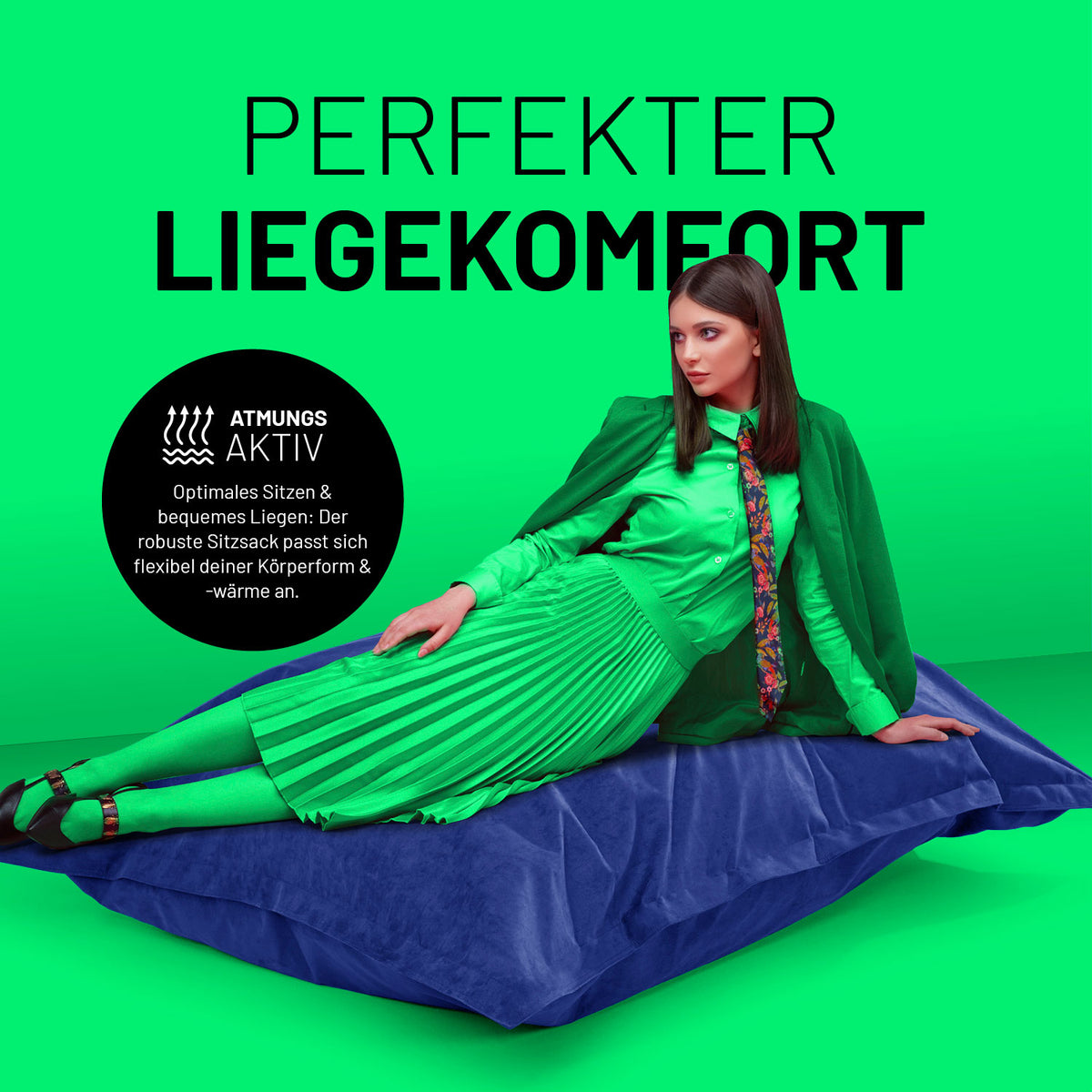 XXL Microvelours Sitzsack (380 L) Royalblau, bequemer, wasserfester Riesensitzsack für drinnen, ideal zum Liegen und Entspannen.