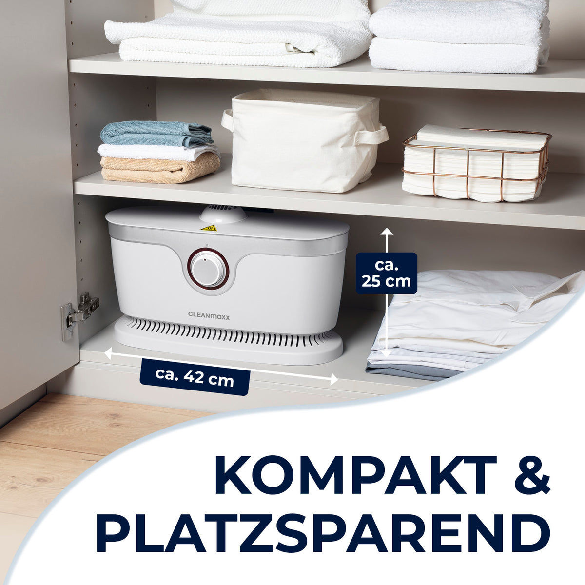 Hemdenbügler PRO - Weiß/Silber kompakt und platzsparend im Schrank, Maße ca. 42x25 cm, ideal für effizientes Bügeln zuhause.