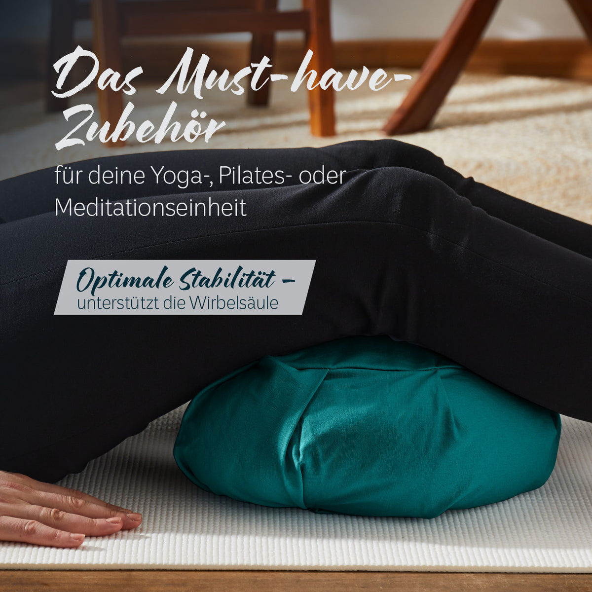 Yoga-Kissen Ganesh Dunkelgrün gefüllt mit Bio-Dinkelspelz als Halbmondkissen für Yoga, Pilates und Meditation zur Wirbelsäulenstütze