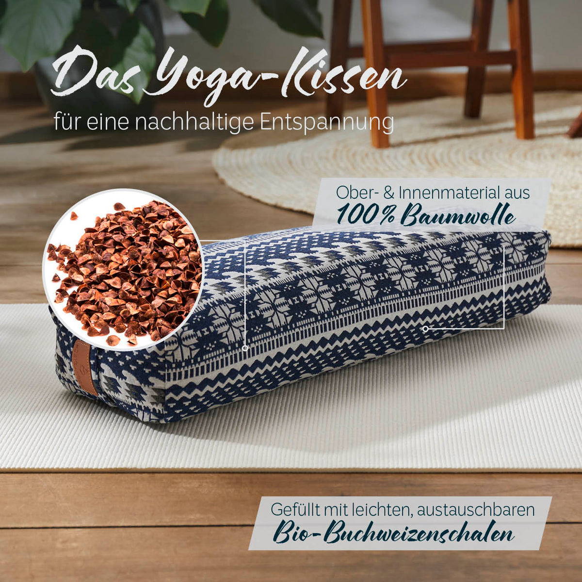 Yoga-Bolster Paravati 67x22x13 cm Blau-Weiß, gefüllt mit Bio-Buchweizenschalen, Bezug aus 100% Baumwolle, nachhaltig und anpassbar.