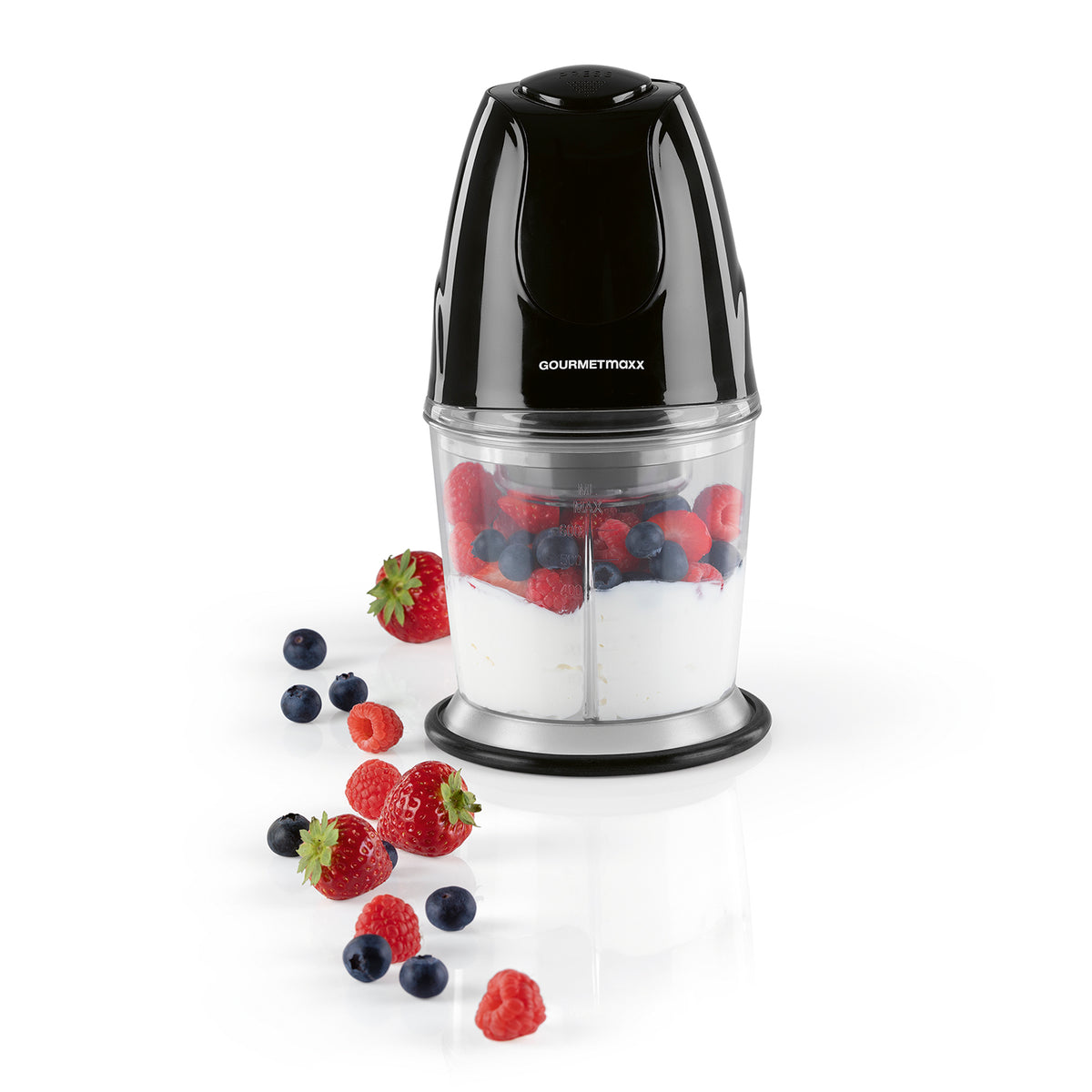 Multi-Zerkleinerer mit 2 Edelstahl-Doppelklingen mit Beeren und Joghurt