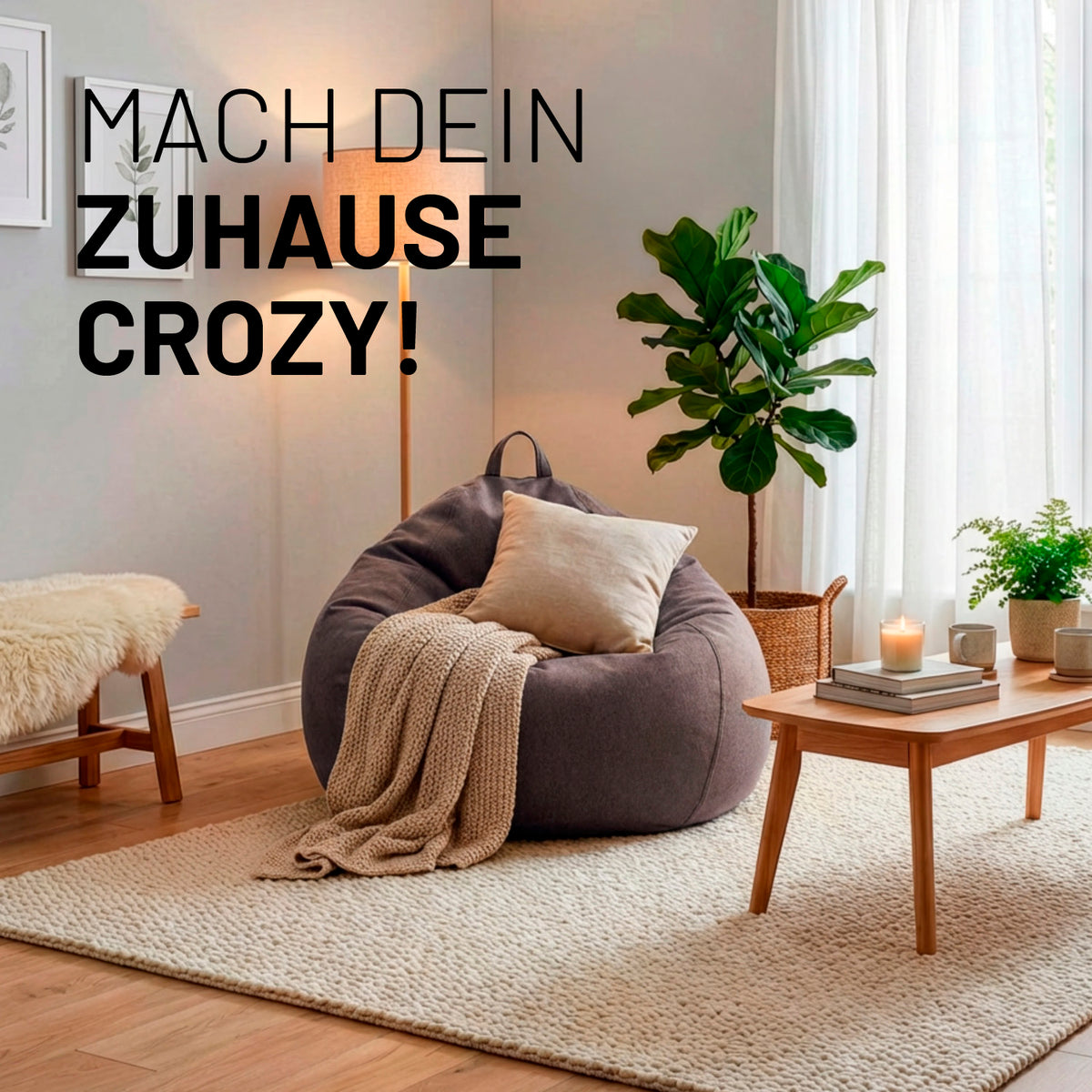 Comfort Line Sitzsack XXL (315 L) - indoor - Dunkelgrau in gemütlichem Wohnzimmer mit Kissen und Decke dekoriert.
