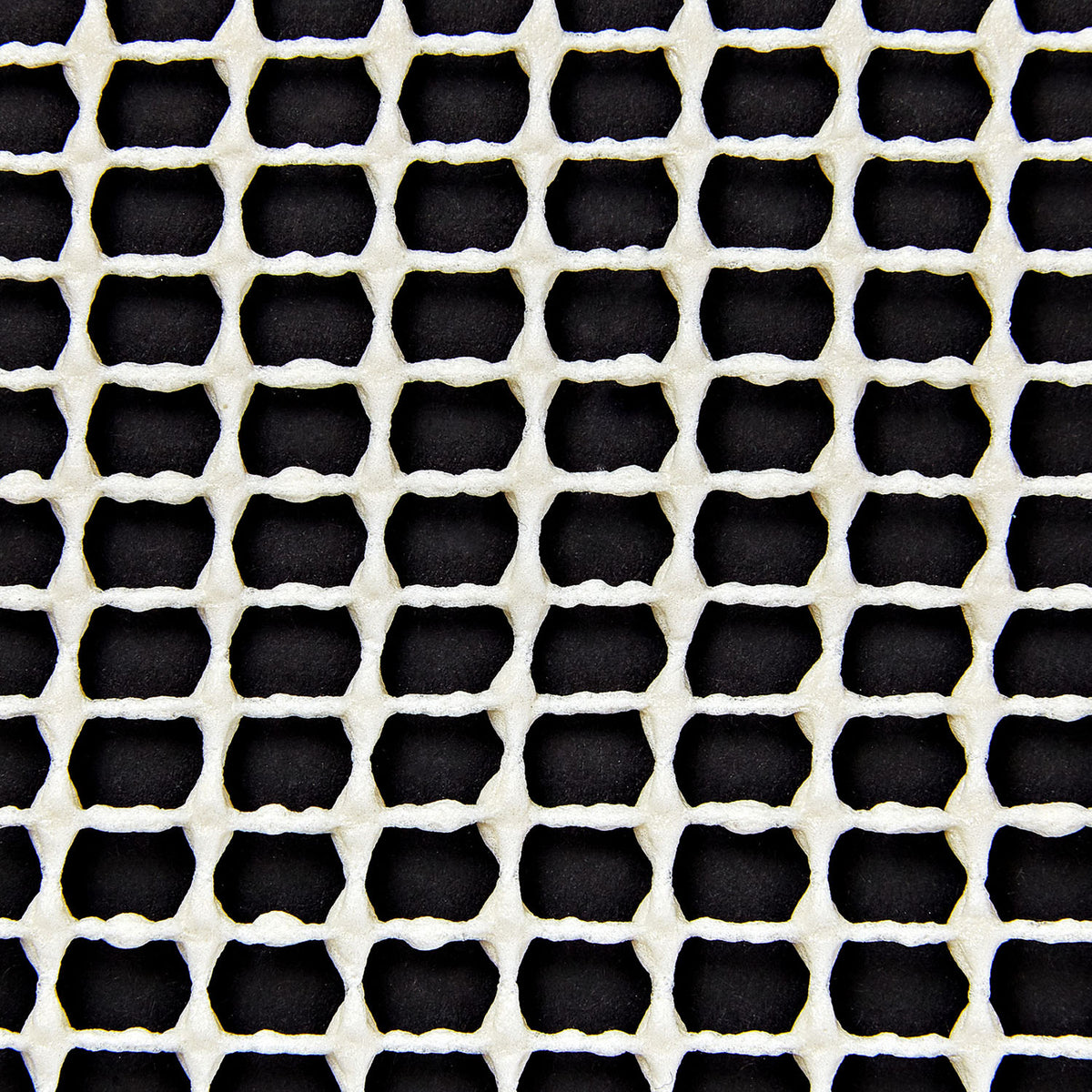 Teppichunterlage Antirutschmatte 120 x 180 cm - Zuschneidbar & Atmungsaktiv mit rutschfester, stabiler Netzstruktur für glatte Böden.