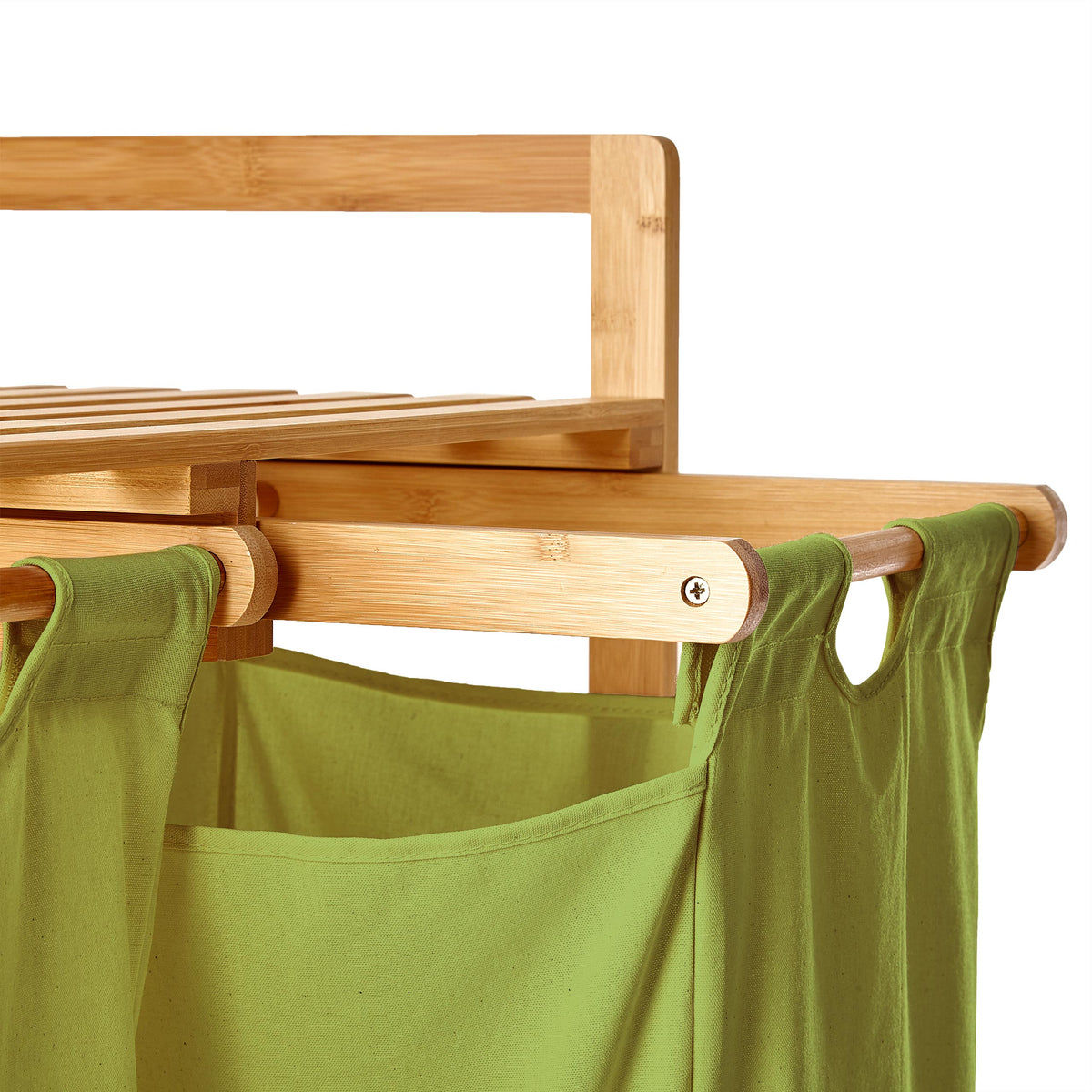 Bambus Wäschekorb mit 2 ausziehbaren grünen Wäschesäcken, 73 x 64 x 33 cm, stabil und pflegeleicht.