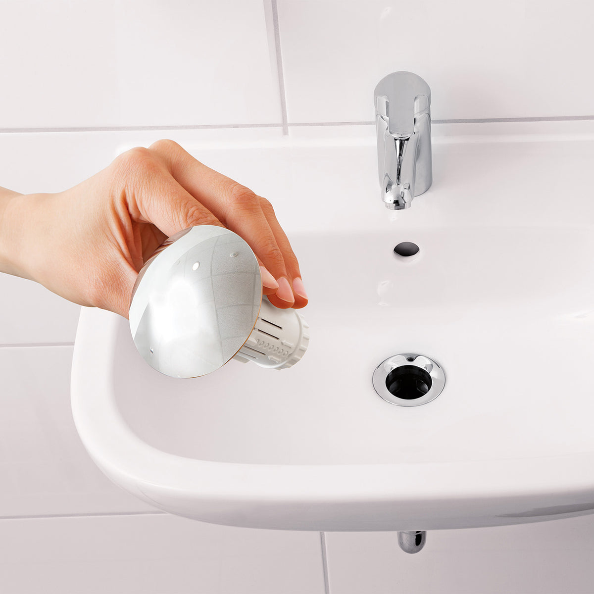 Abfluss-Fee Waschbecken - 1x Verschlussstopfen & 9x Duftstein Zitrone/Apfel für sauberen, geruchsfreien Abfluss und Verstopfungsschutz.