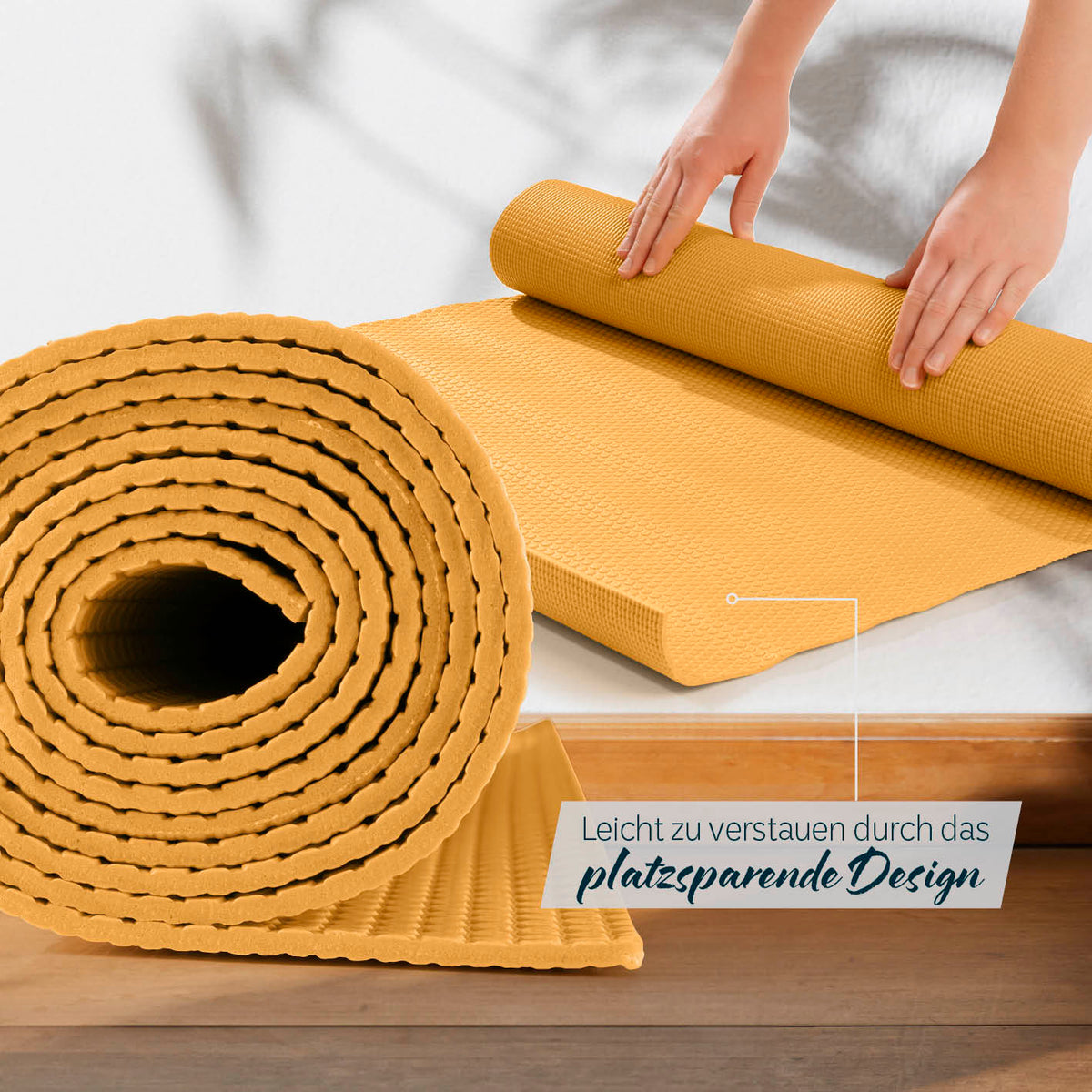 Yogamatte Kirana - 183 x 61 x 0,4 cm - Curry, weiche, rutschfeste ECO-PVC Trainingsmatte für Yoga, Pilates und Fitness mit platzsparendem Design.